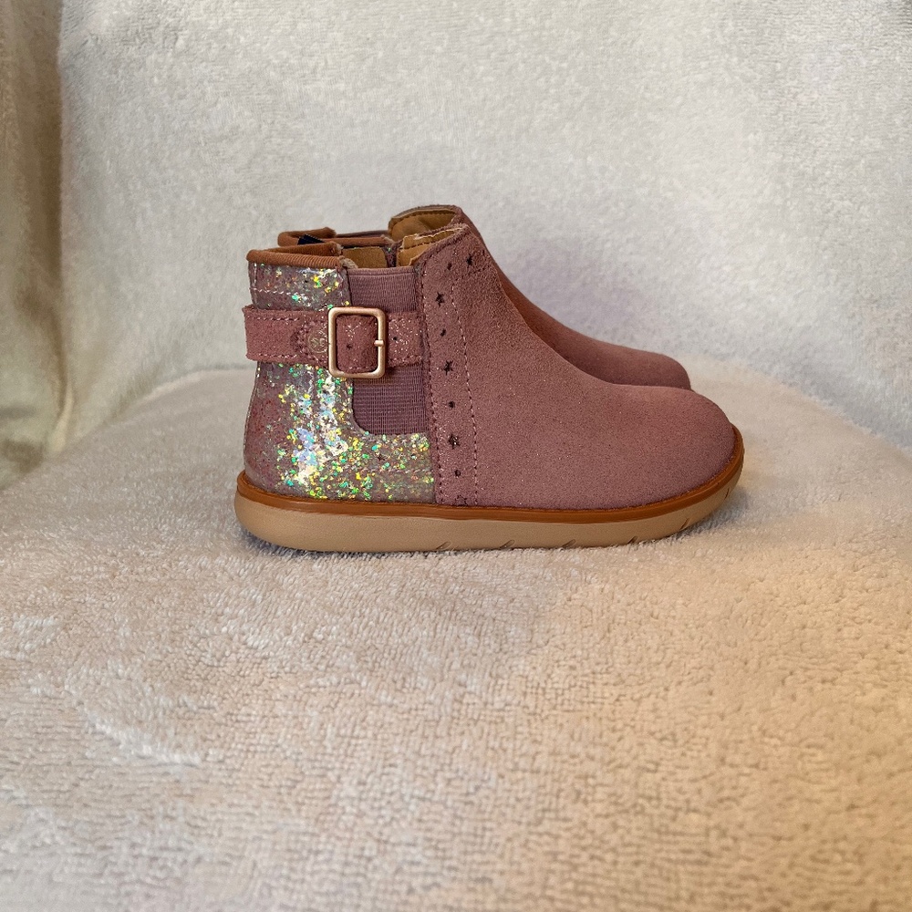 Stride Rite Toddler Size 9 Agnes Mauve Boot